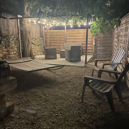 Appart Pacificae Remoulins Εξωτερικό φωτογραφία